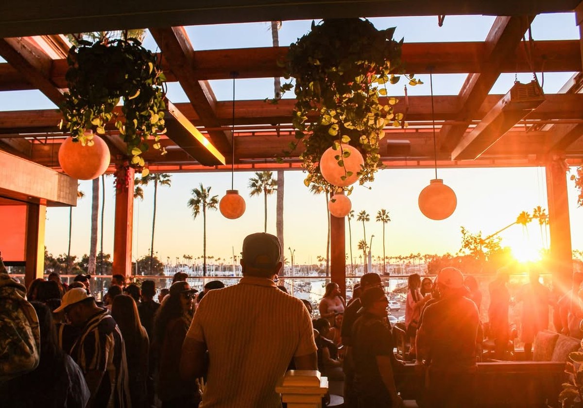 Curated Social Experiences